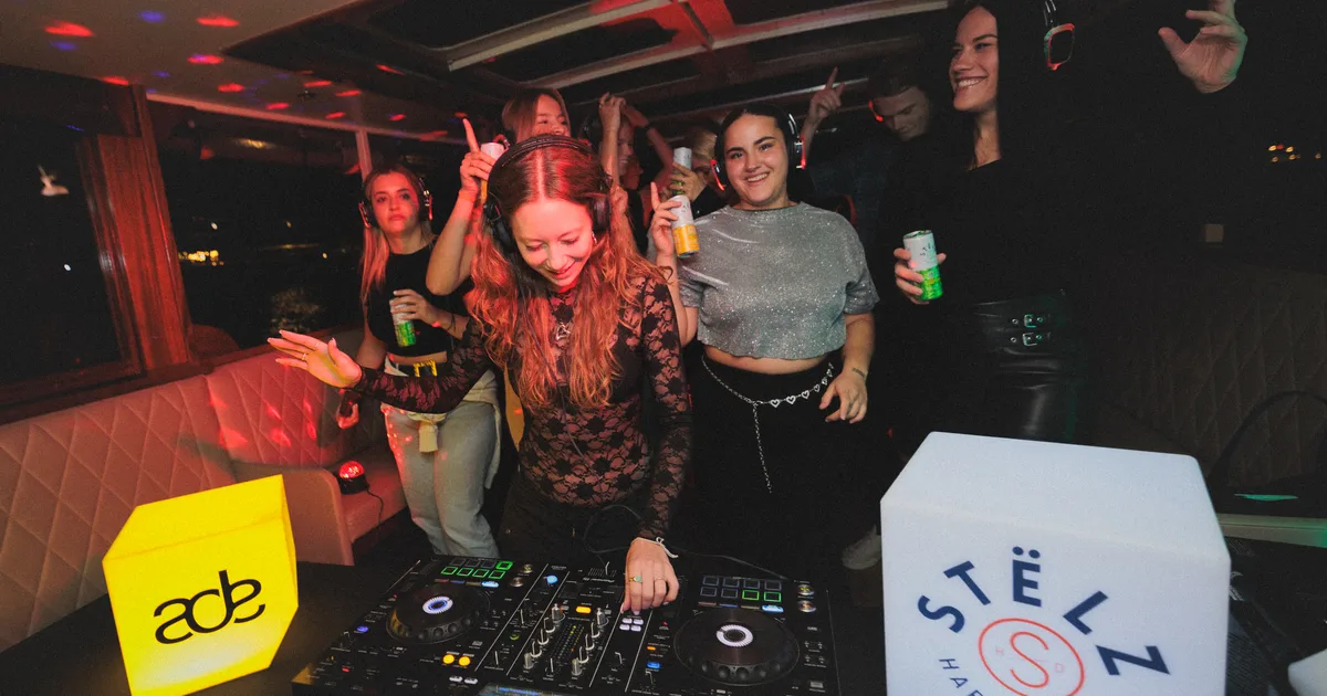 Artwork Flagship ADE Pre-Party Cruise | 17:00 - 18:30