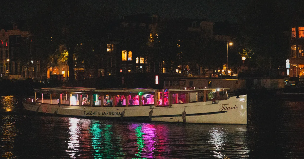 Artwork Flagship ADE Pre-Party Cruise | 21:00 - 22:30