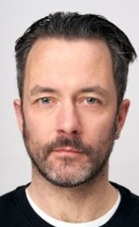 Daniel Cole