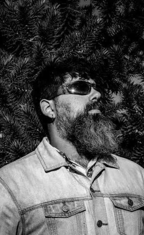 Max Johnson La