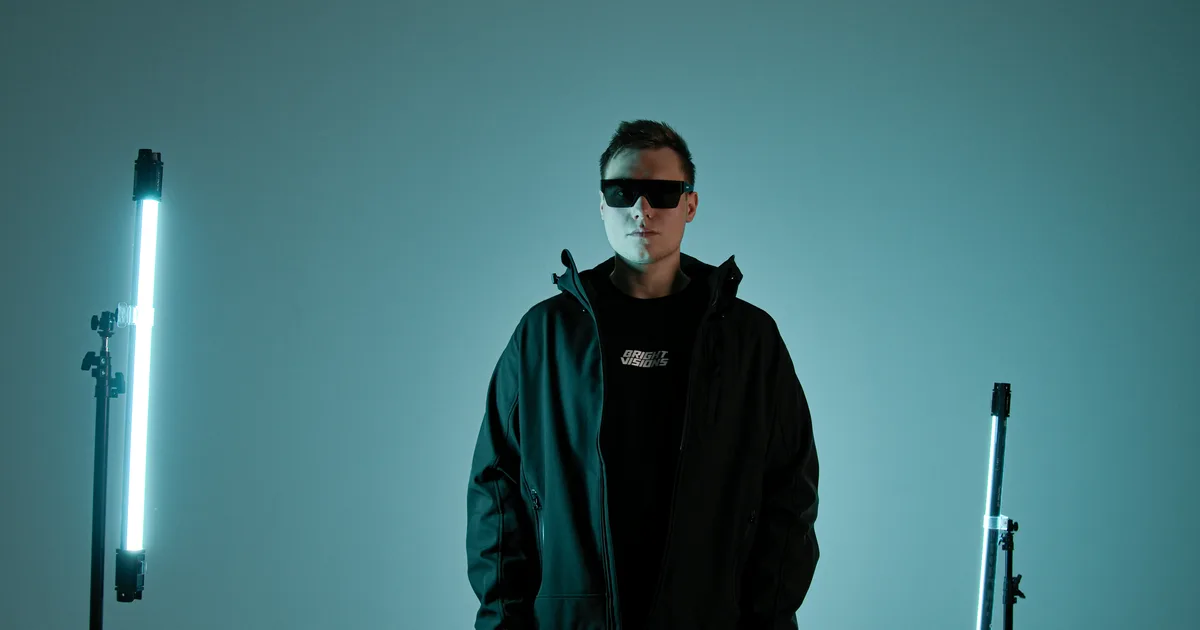 Bright Visions — ADE