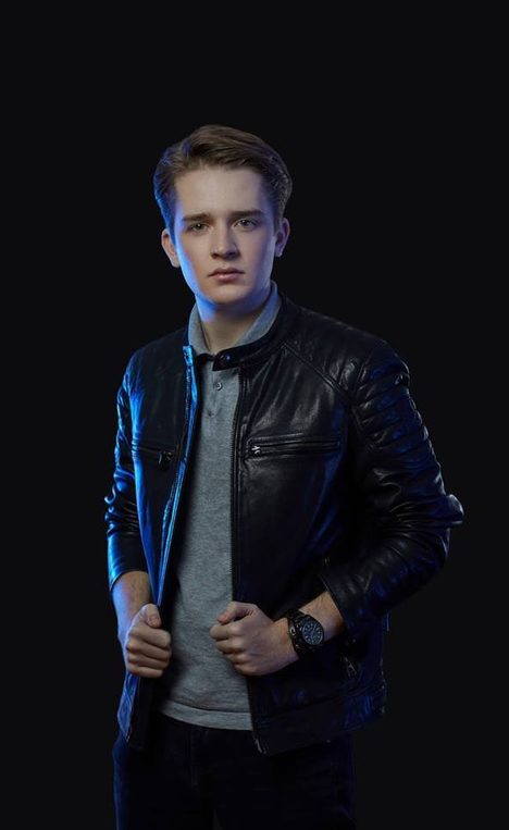 Ares Carter