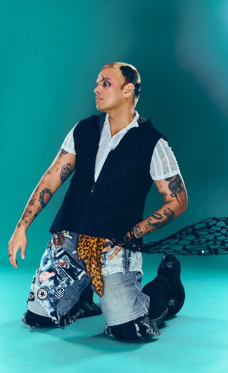HOEST